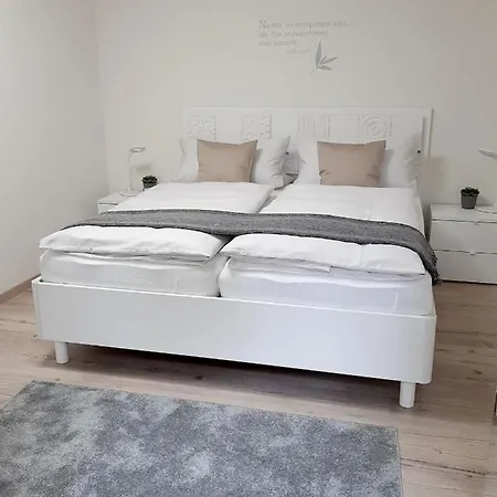 Ferienwohnung Am Blauwasser mit Infrarotkabine Vogtsburg Exterior foto